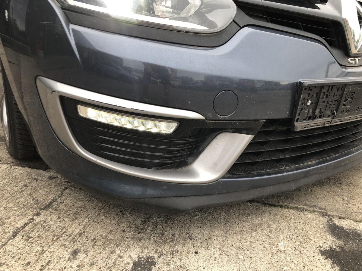 Renault Megane 3 III Grandtour Stoßfänger vorn GT Facelift Tagfahrlicht TEKPN