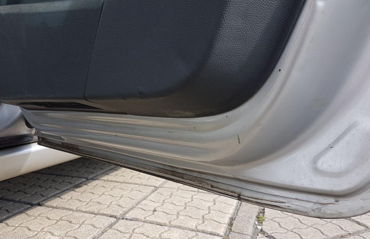 Opel Zafira B T&uuml;r hinten rechts in 2AU Starsilber III Bj2006