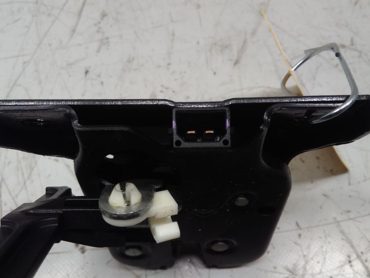 Audi A3 8P Facelift original Schlo&szlig; Heckklappe Bj.2010