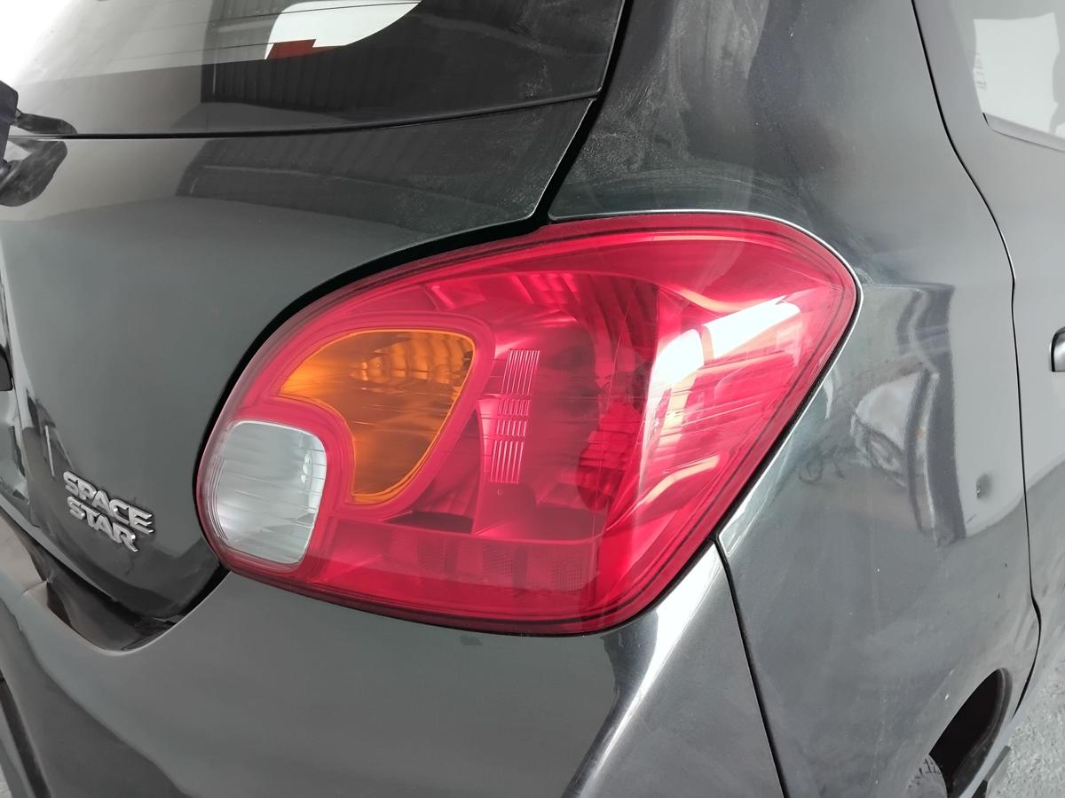 Mitsubishi Space Star A0 original R&uuml;ckleuchte Schlussleuchte rechts BJ2014