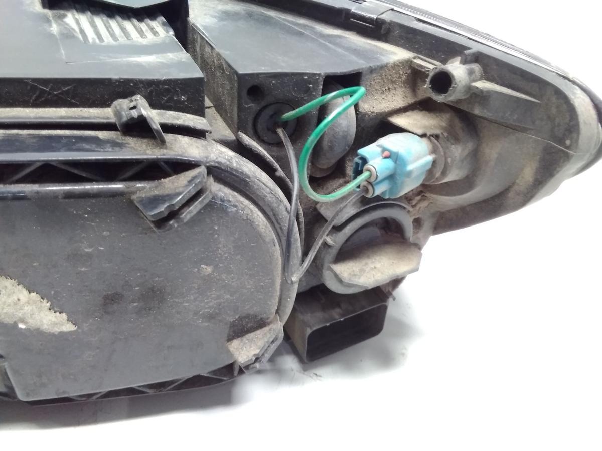 Volvo V50 S40 II Scheinwerfer vorn rechts TYC Halogen mit LWR BJ2006