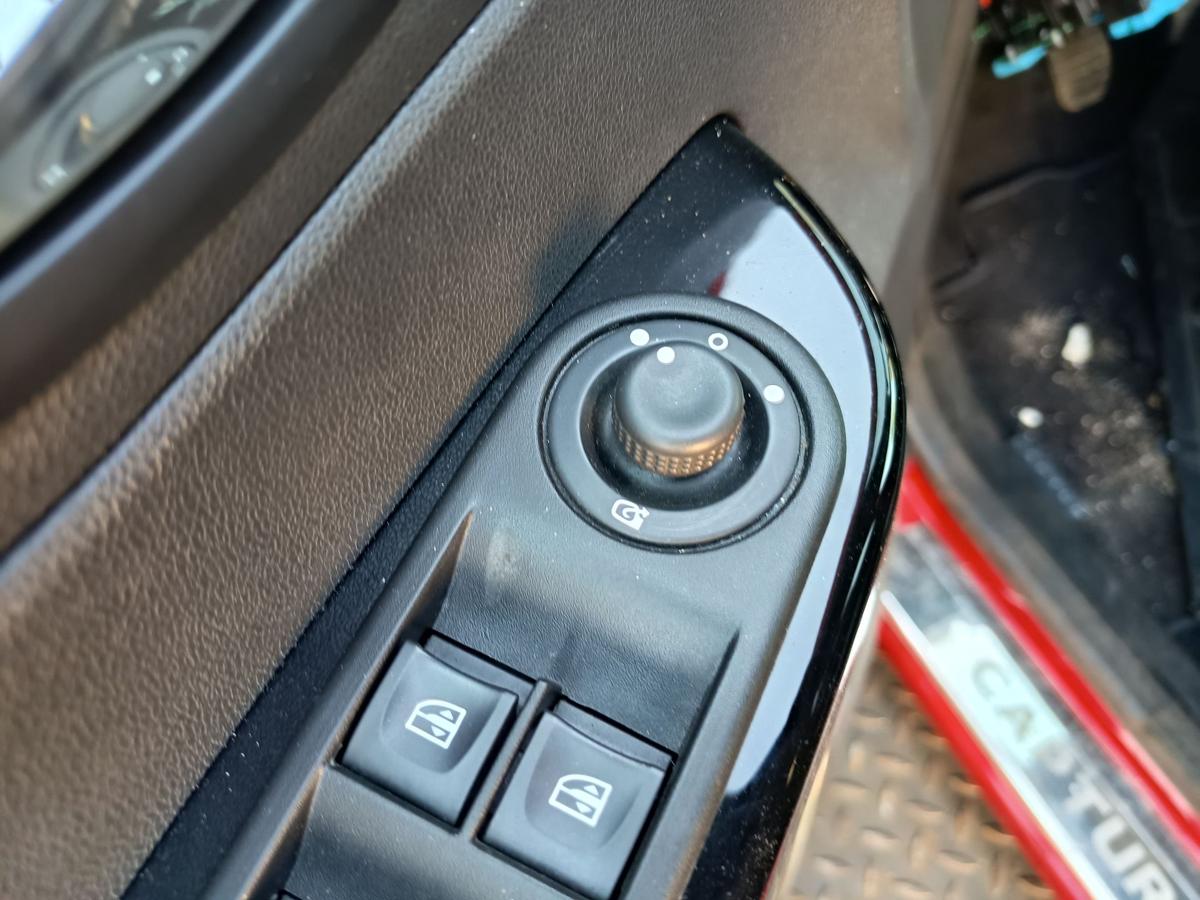 Renault Captur original Au&szlig;enspiegel elektrisch anklappbar schwarz Bj 2016