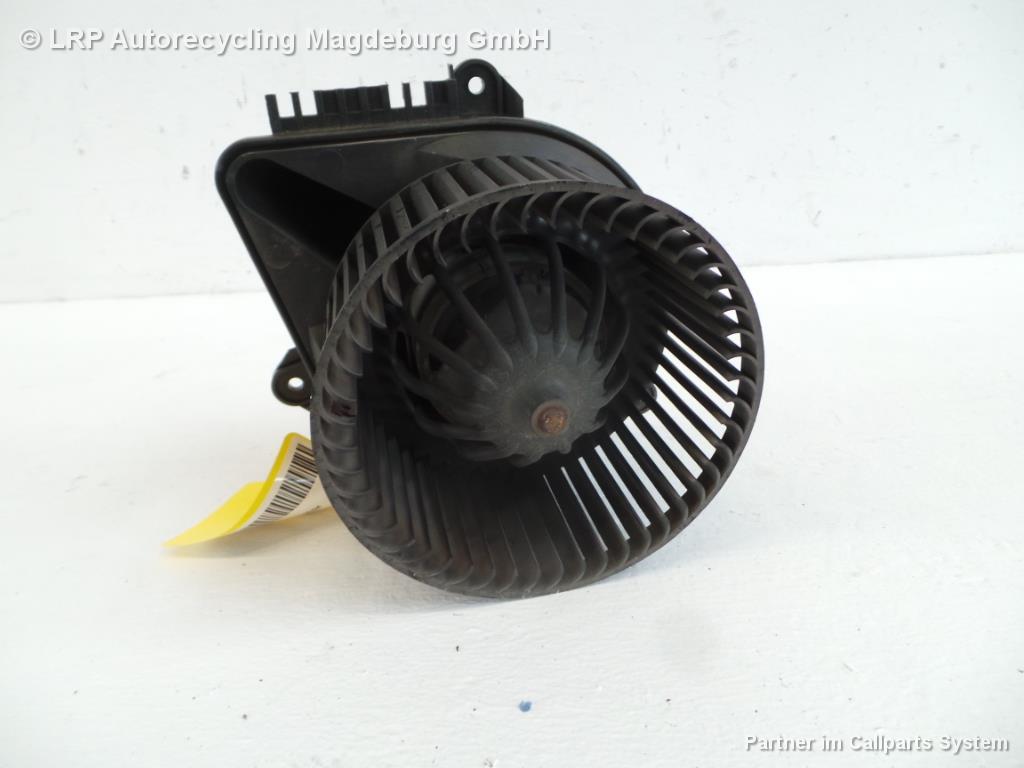 Renault Scenic Bj.98 Gebläsemotor Innenraumgebläse VALEO 657322C