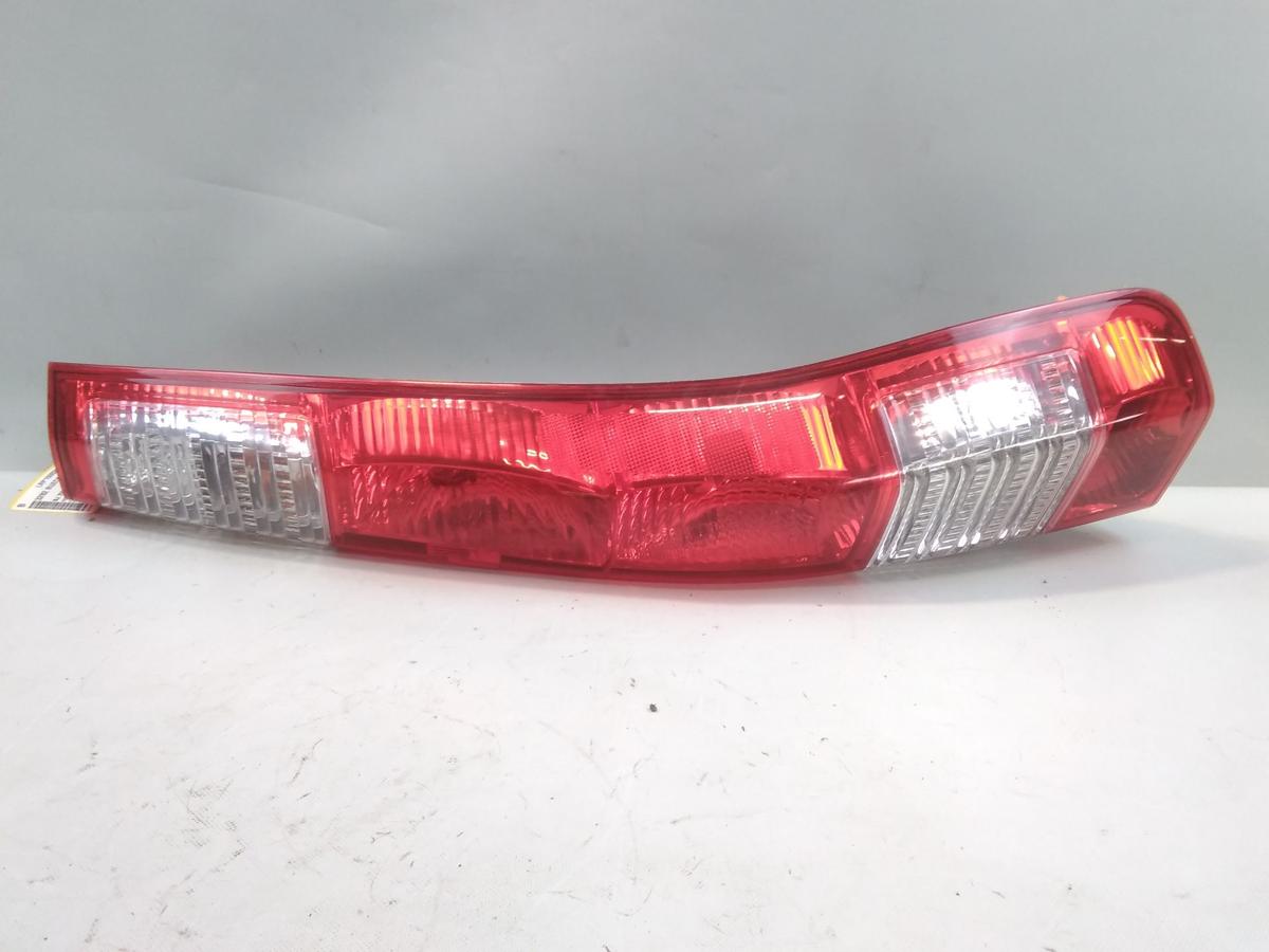 Honda CR-V II RD original R&uuml;ckleuchte Heckleuchte rechts BJ2006