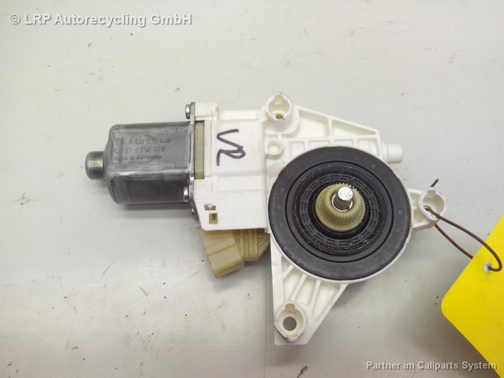 Mercedes C Klasse W204 Bj2007 original Fensterhebermotor vorn rechts 2048200242