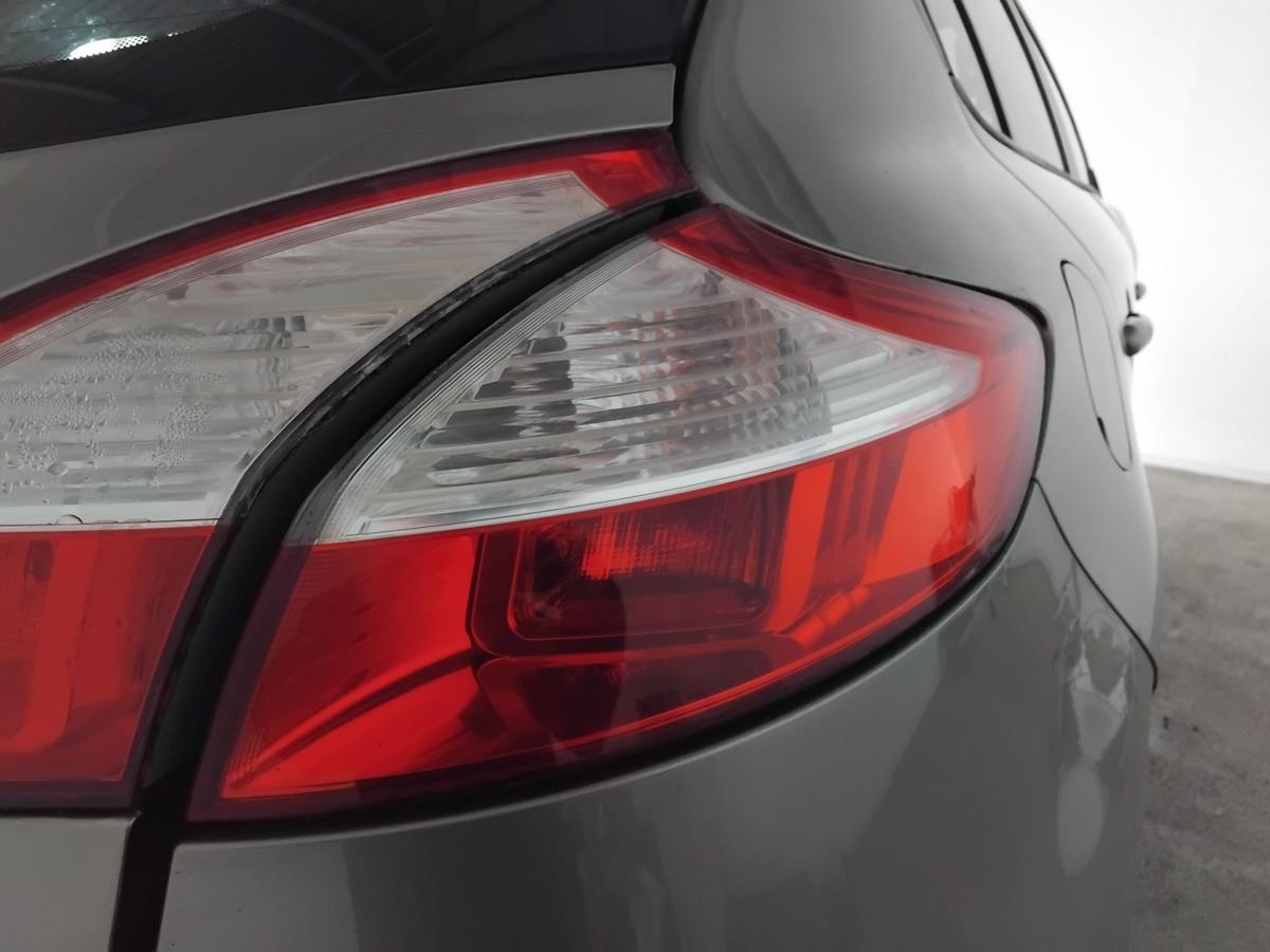Renault Megane 3 Flie&szlig;heck orig R&uuml;ckleuchte Heckleuchte rechts au&szlig;en BJ2008 5t&uuml;rig