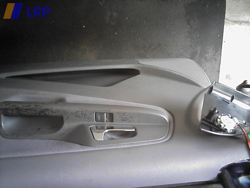 Seat Ibiza 6K2 BJ 2001 T&uuml;r vorn rechts Beifahrert&uuml;r Blau 3-T&uuml;rer