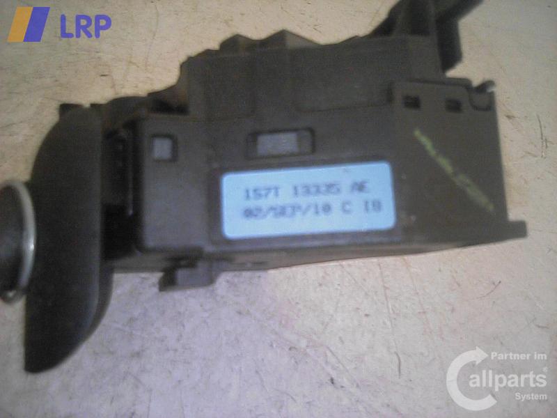 Ford Fiesta original Blinkerschalter 1S7T13335AE BJ2002