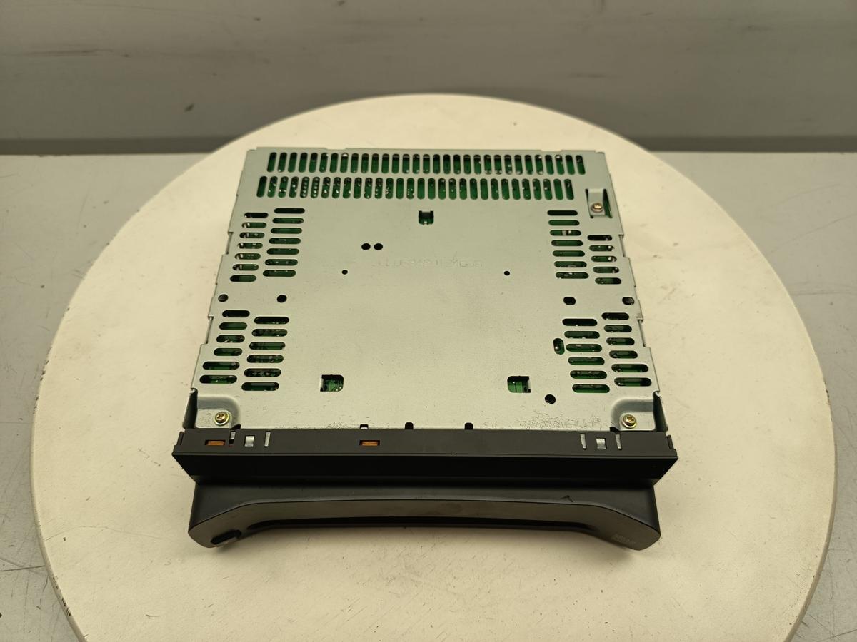 Nissan Primera P12 original CD Wechsler Radio 28185AV700 Baujahr 2003