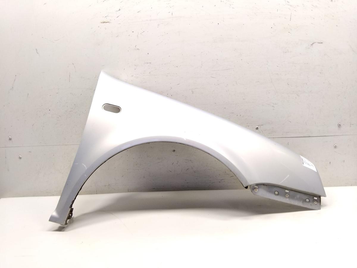 VW Golf 4 1J original Kotfl&uuml;gel vorn rechts LB7Z Satinsilber Metallic BJ2000