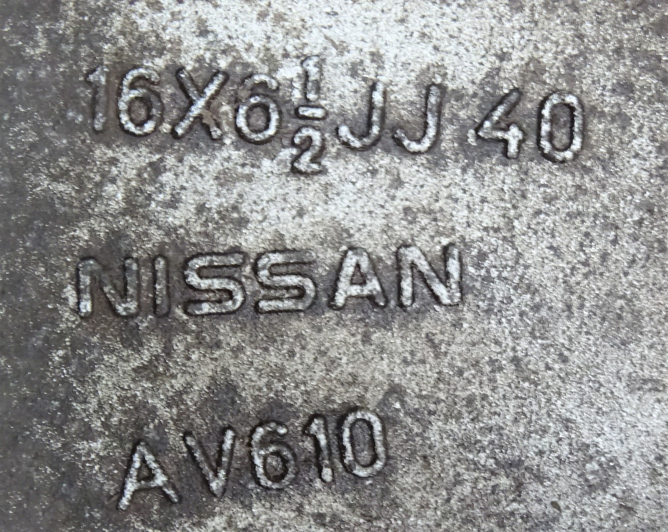 Nissan Primera P12 Satz Alufelgen 6,5x16 ET40 Bj2002 Felge Alu