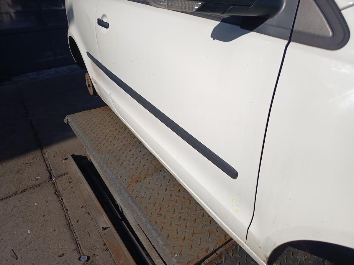 VW Polo 9N3 original T&uuml;r rechts Beifahrer 3t&uuml;rer B9A Candywei&szlig; Bj 2009