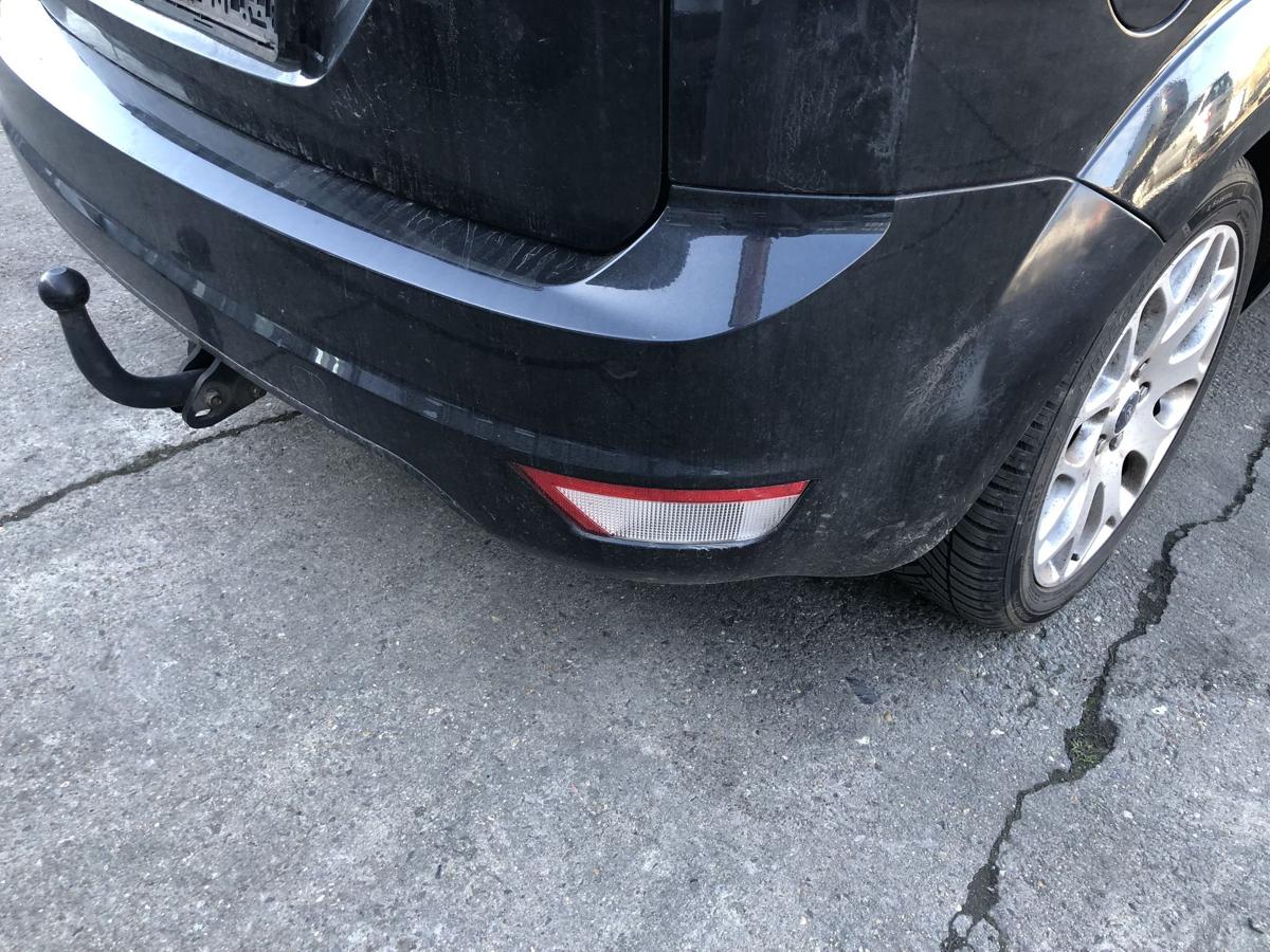 Ford Focus DA3 ab07 Sto&szlig;f&auml;nger hinten Hecksch&uuml;rze Fliessheck Pantherschwarz