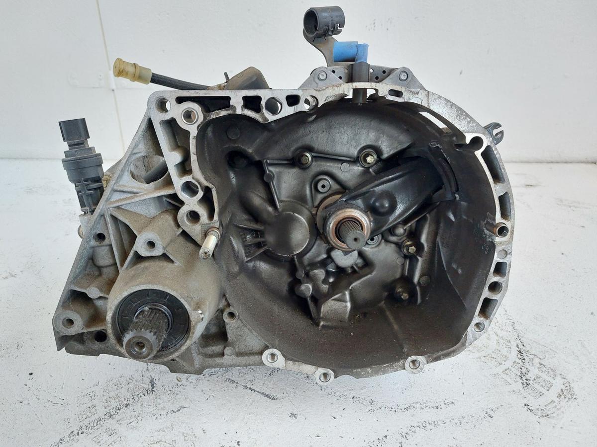 Schaltgetriebe Getriebe Gearbox 5 Gang JH3057 122tkm Dacia Logan LS0 1,6 77kw
