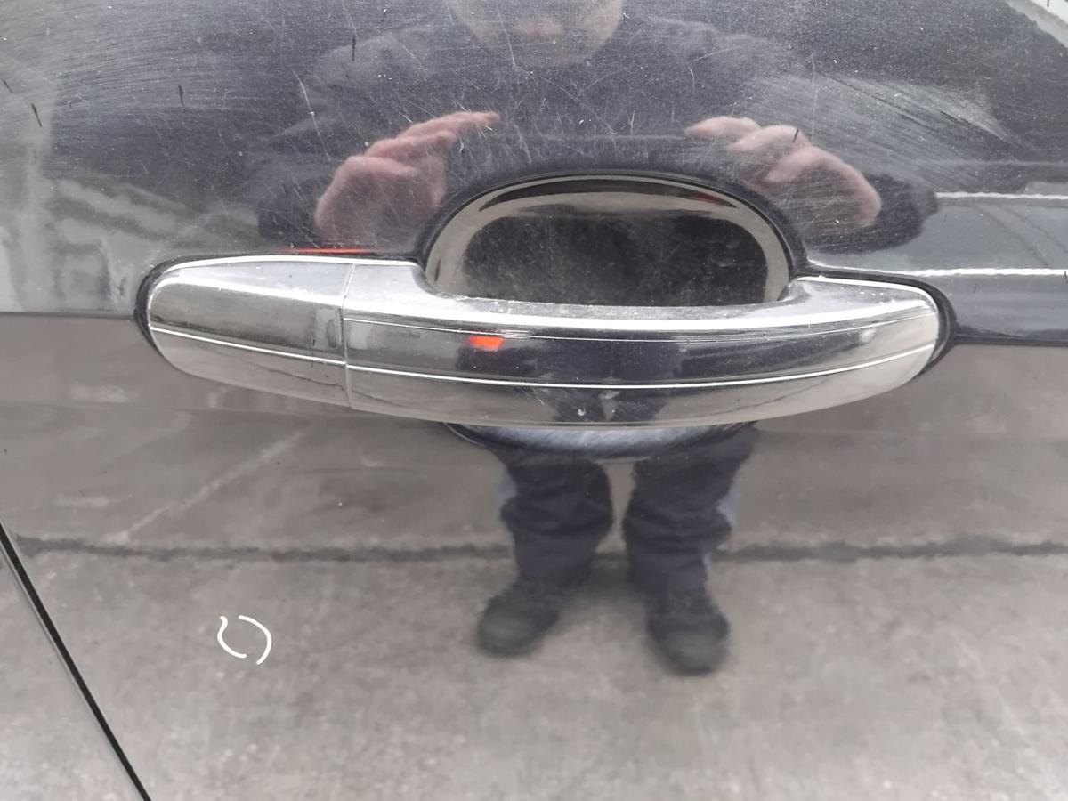 Ford Focus 2 DA3 Kombi Facelift T&uuml;r vorn rechts Beifahrert&uuml;r BJ2009 pantherschwarz