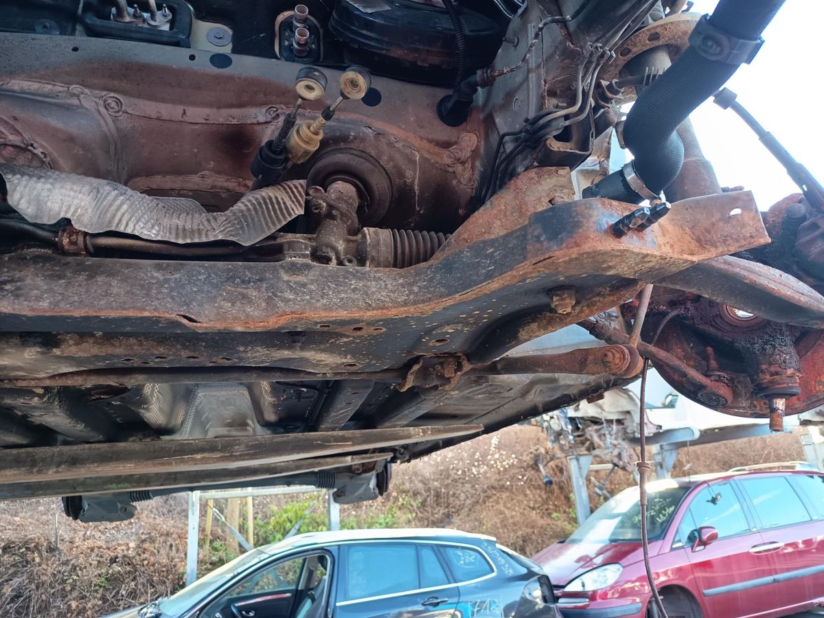 Citroen Berlingo II B9 Bj 2011 orig Vorderachstr&auml;ger Aggregatetr&auml;ger 1,6L 88KW