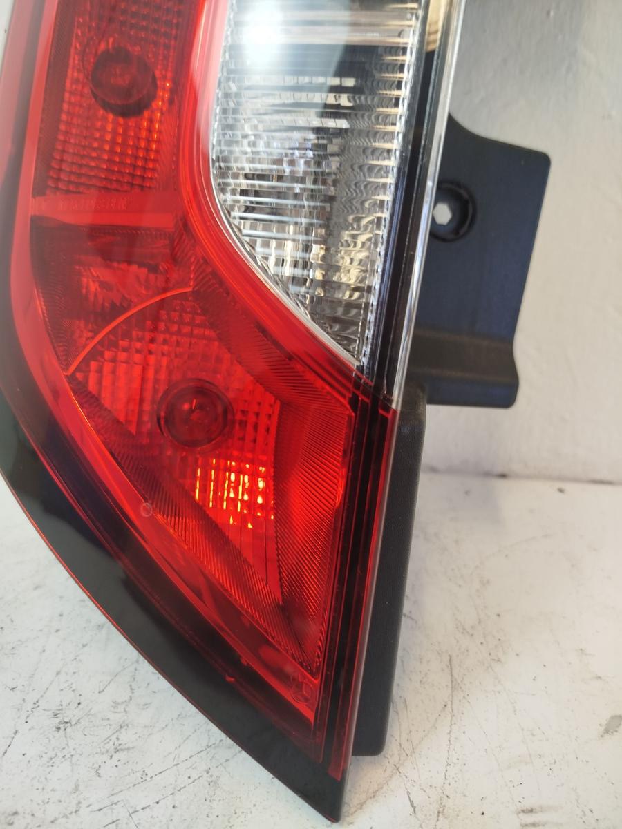 Mercedes Citan W420 Rückleuchte links Rücklicht Heckleuchte Rückschienwerfer