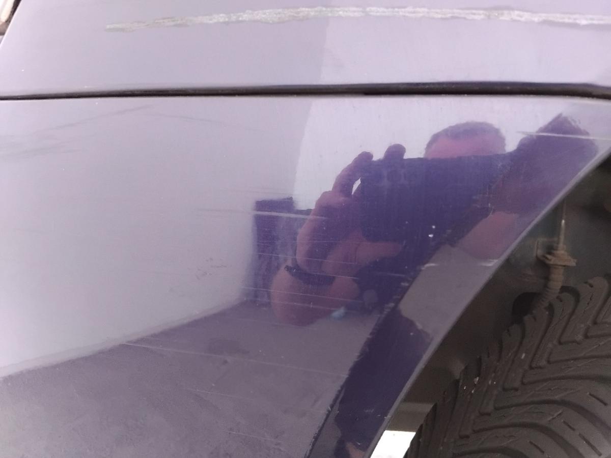 Mitsubishi Space Star DG0 original Stoßfänger Stoßstange vorn dunkelblau BJ2003