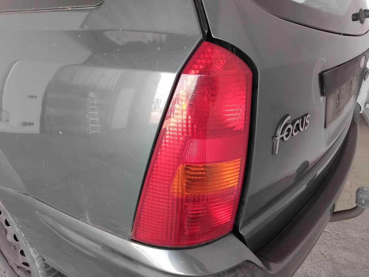 Ford Focus 1 Turnier original Rückleuchte Heckleuchte links BJ2003 Kombi
