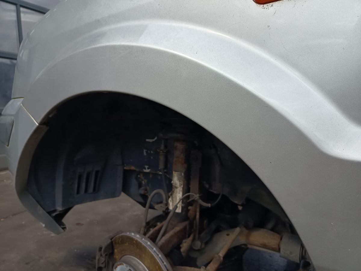 Ford Fusion original Kotfl&uuml;gel links Polar Silber Facelift Bj 2007