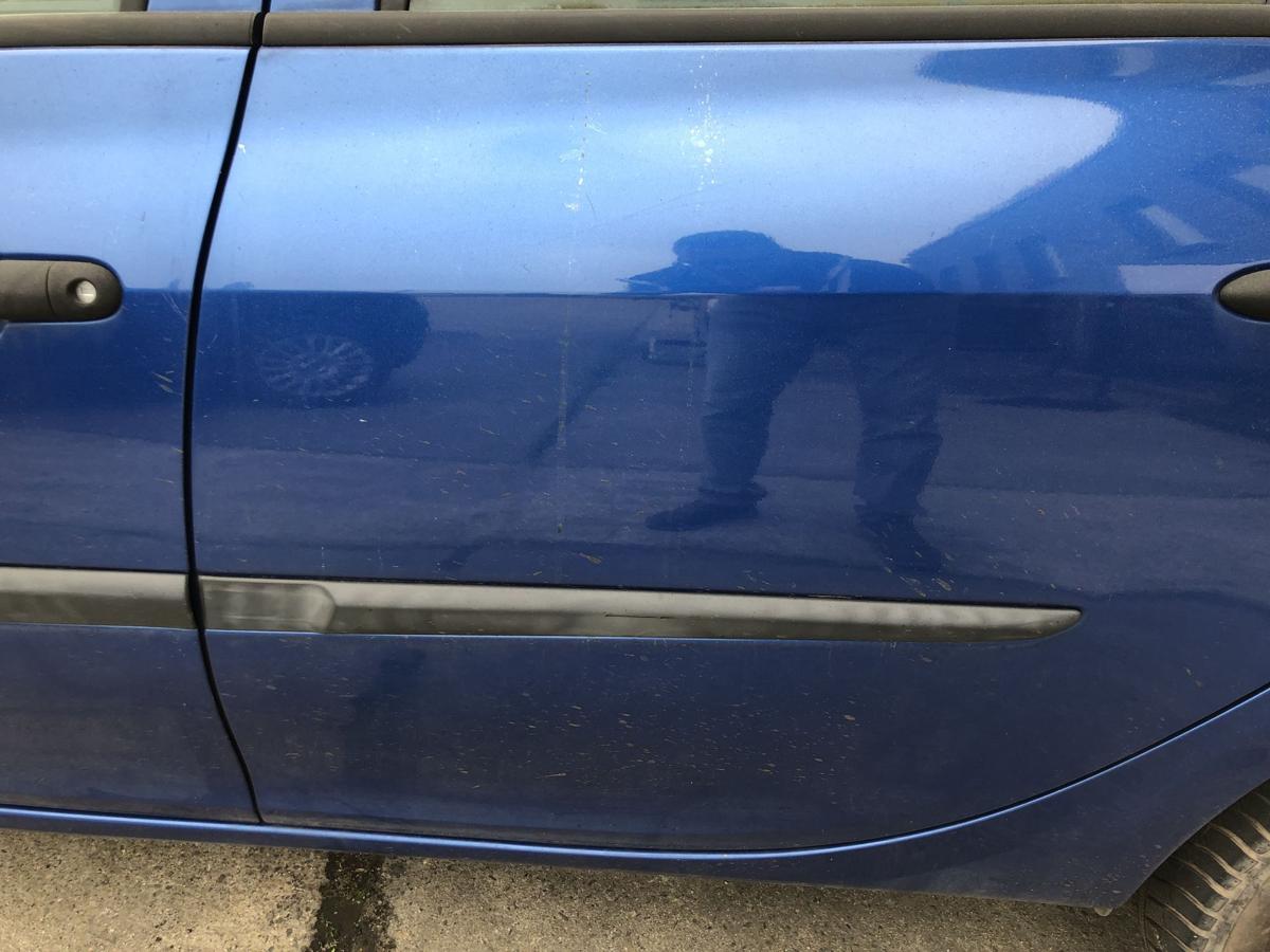 Renault Clio 3 Typ BR T&uuml;r hinten links Fondt&uuml;r Rohbau TERNA Blue 5 t&uuml;rig