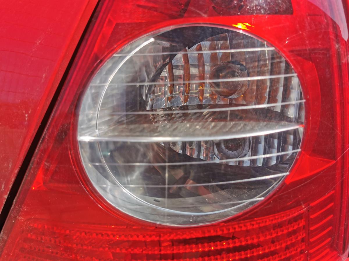 Renault Clio 2 Campus Rückleuchte Schlussleuchte Rücklicht Lampe hinten rechts