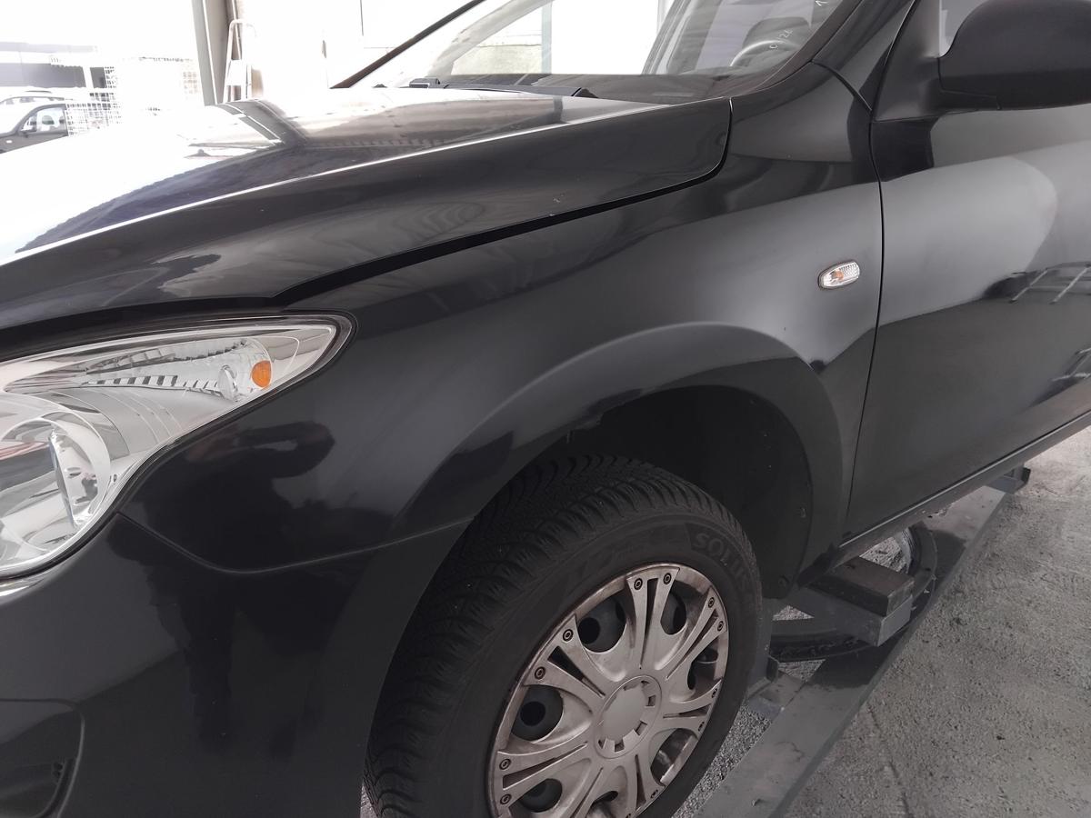 Hyundai i30 FD original Kotfl&uuml;gel vorn links mit Blinker 9F Stone Black BJ2008