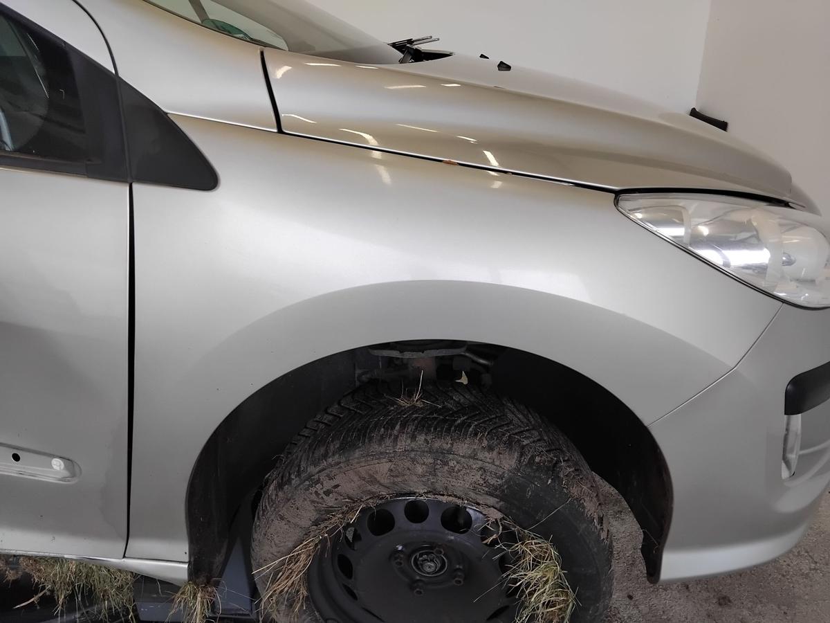 Peugeot 308 I original Kotfl&uuml;gel vorn rechts aschgraumetallic ETS BJ2009