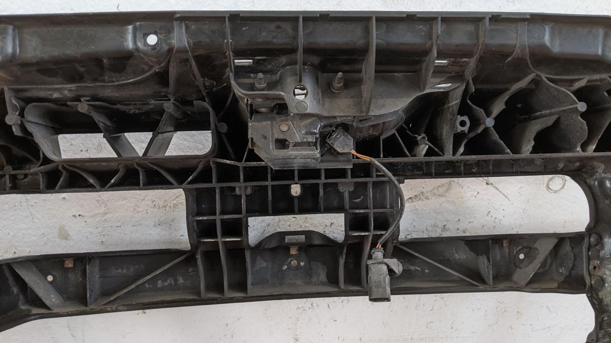 VW Polo 9N 9N1 Schlossträger Frontmaske Frontmittelteil