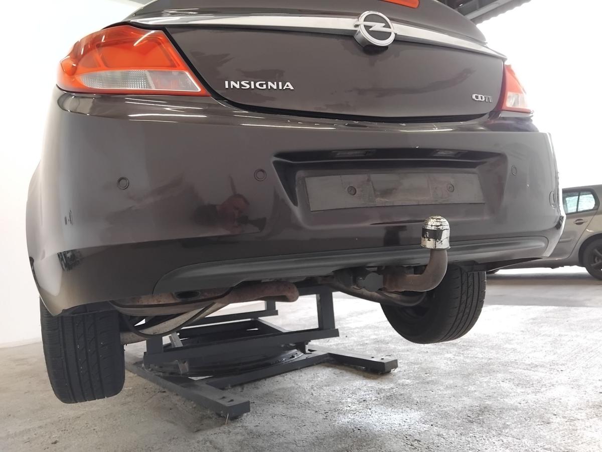 Opel Insignia A Limousine orig.Sto&szlig;stange Stossf&auml;nger hinten PDC BJ2011 Z41C Mahagonibraun