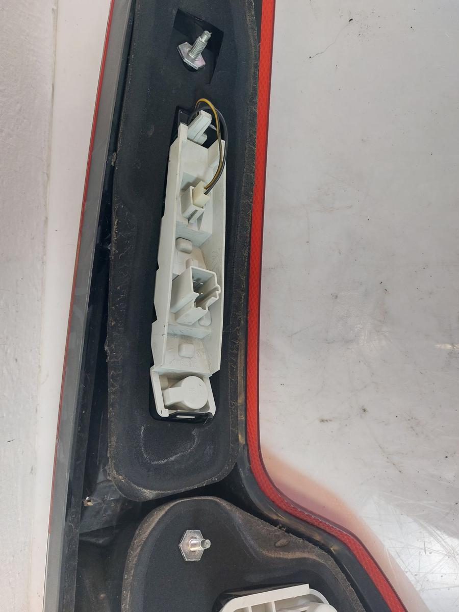 Volvo V50 M Rückleuchte Schlussleuchte Rücklicht Leuchte Lampe hinten links