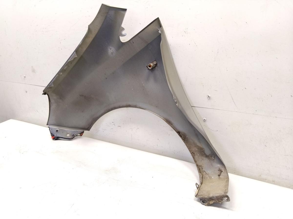 Opel Corsa D original Kotflügel vorn rechts GJM Muskatgrau Metallic BJ2012