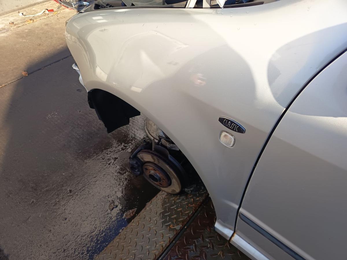 Skoda Fabia 6Y original Kotfl&uuml;gel links Seitenteil F7T Diamantsilber Bj 2002