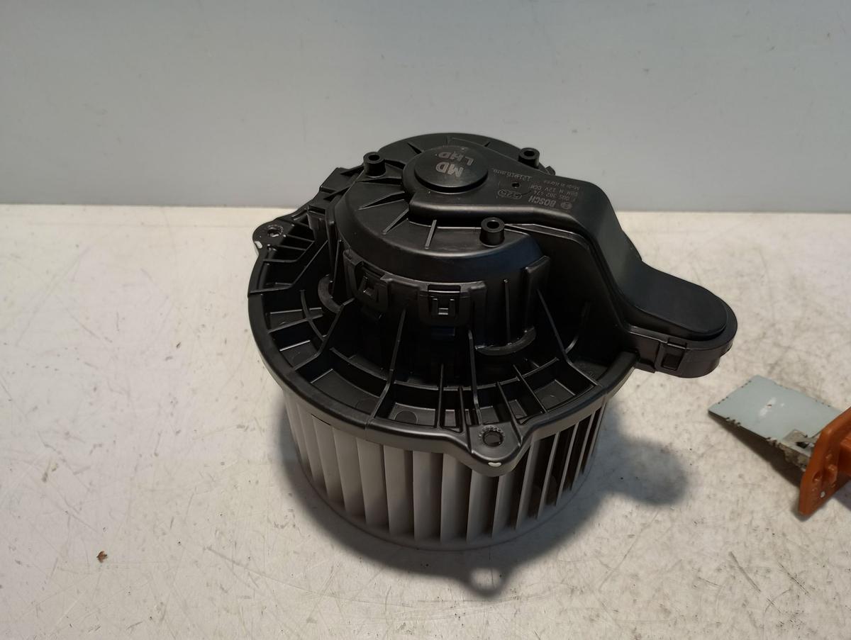 Kia cee´d II sw original Gebläsemotor F00S3B2474 mit Vorwiderstand Bj 2012