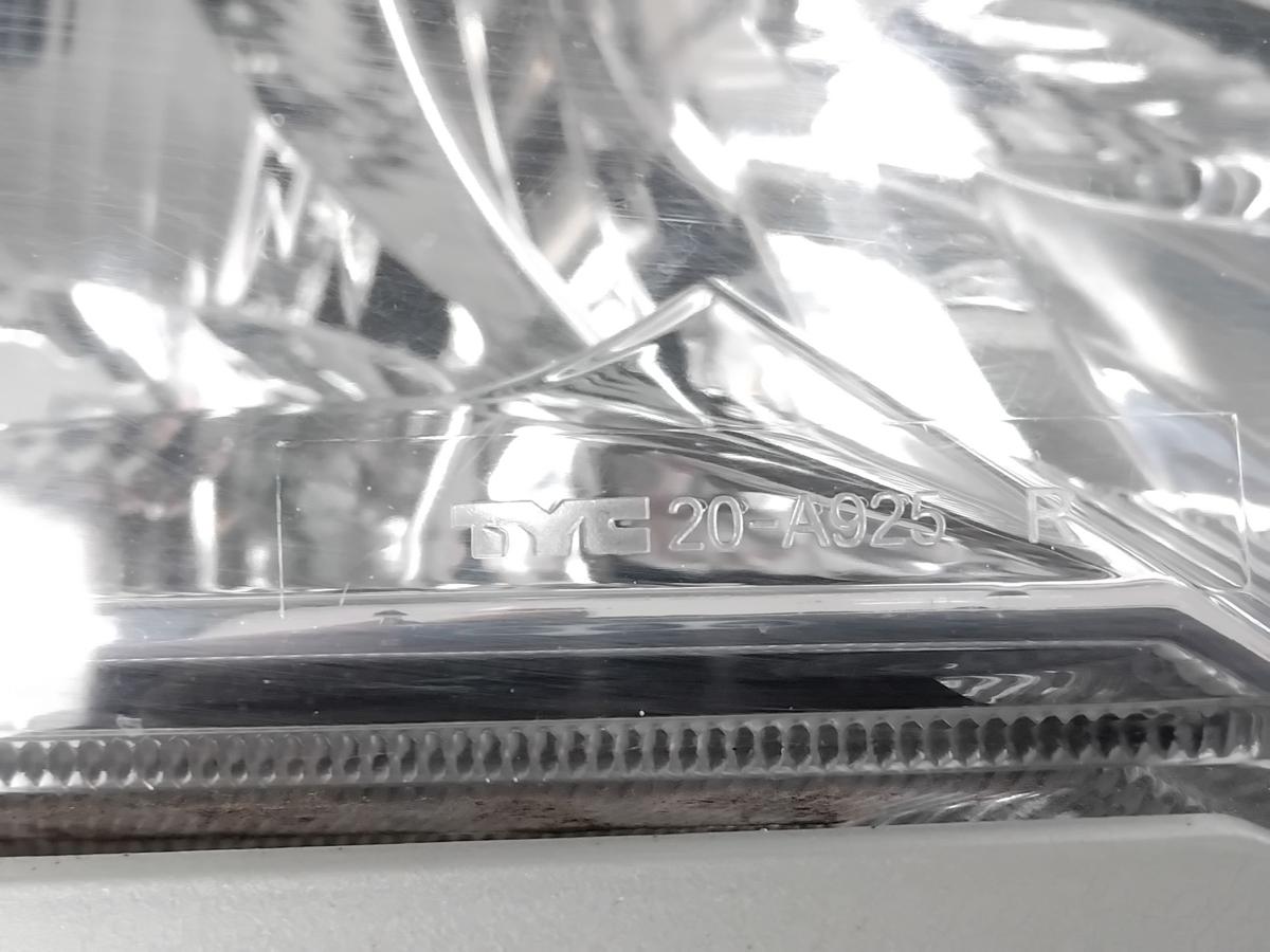 Toyota Corolla E12 Facelift Scheinwerfer rechts TYC mit LWR BJ2004