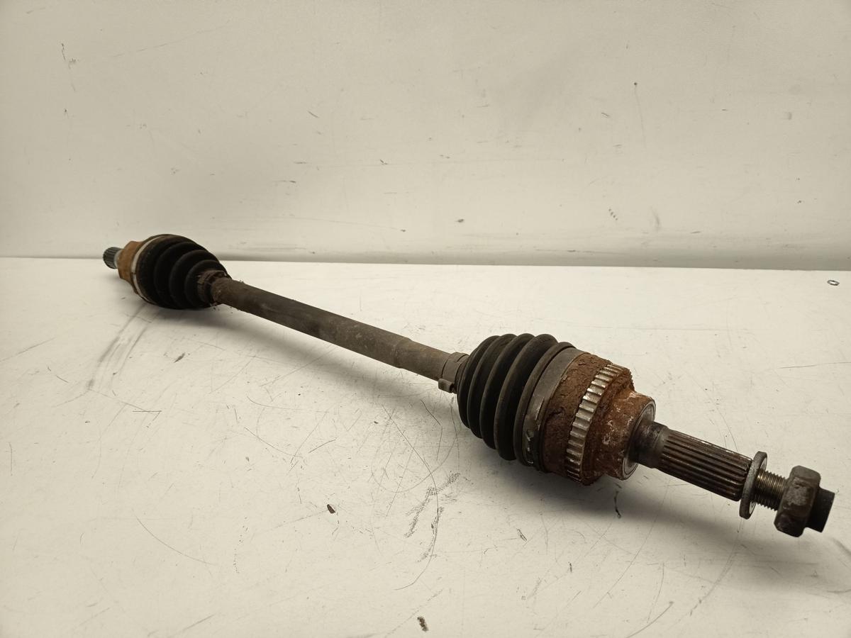 Peugeot 206+ original Antriebswelle links 1.1l 44kW Benzin HFX Baujahr 2009