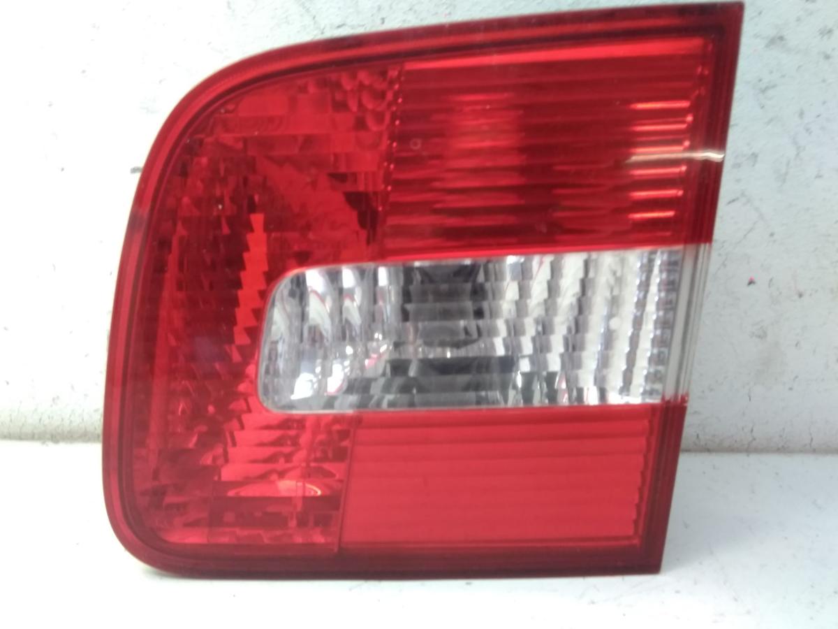 VW Polo 9N2 orig R&uuml;ckleuchte Heckleuchte rechts innen 4-t&uuml;rig Stufenheck BJ2004