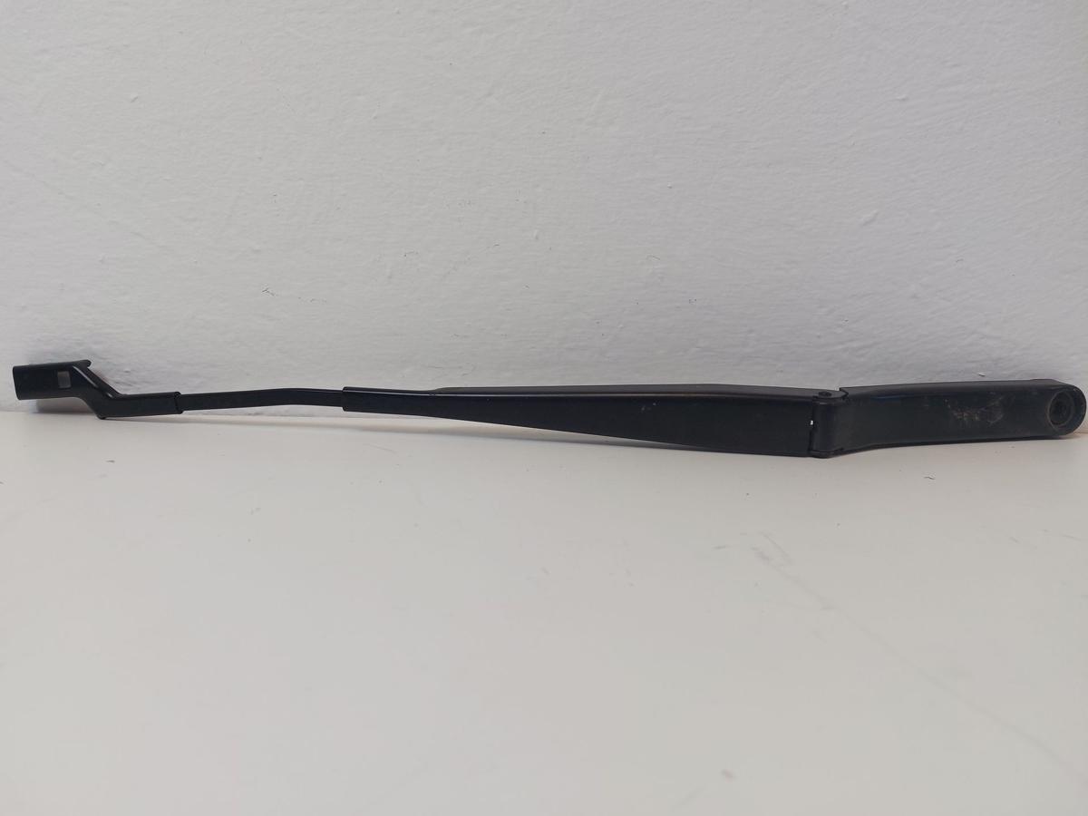 VW Golf 8 VIII CD Variant Wischerarm vorn links Scheibenwischerarm Fahrerseite