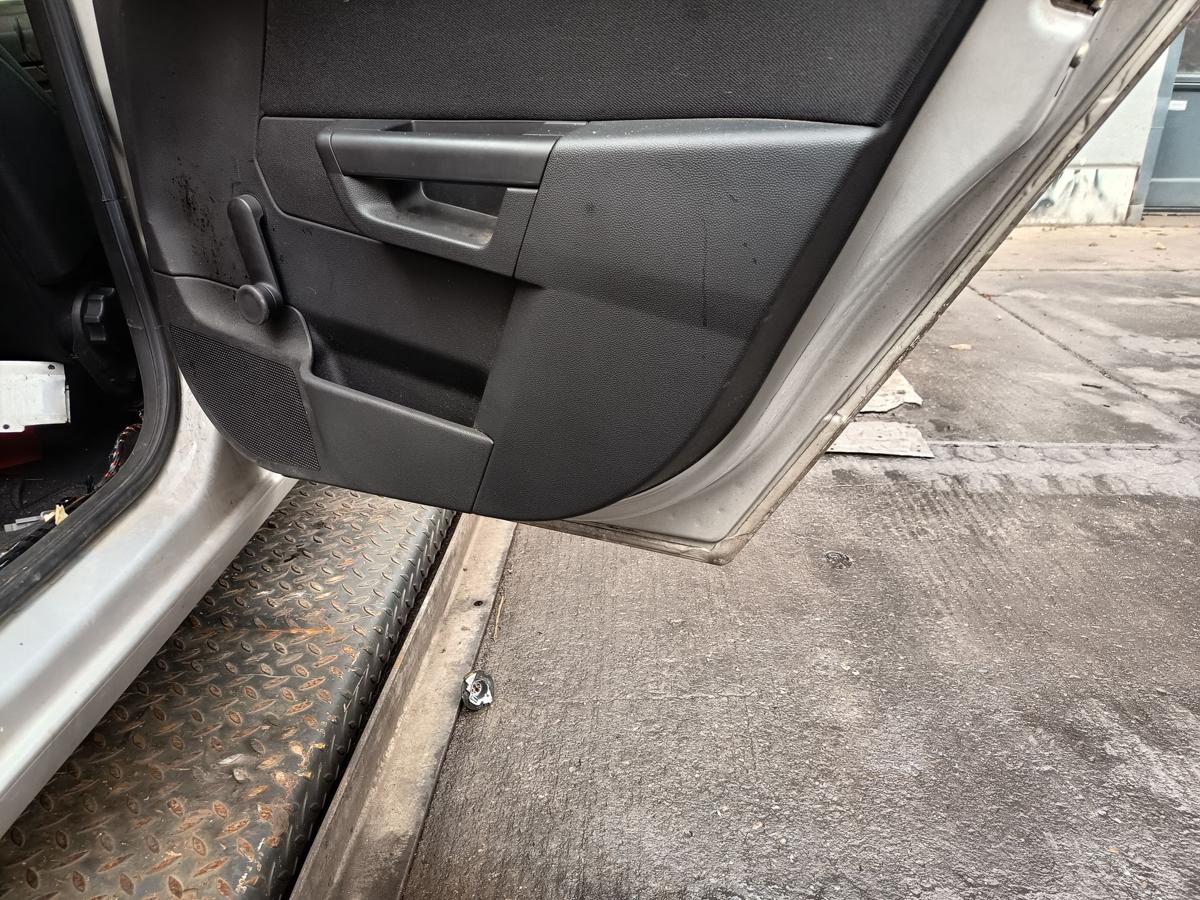 Opel Astra H Caravan Bj 2008 original Tür hinten rechts Z157 Starsilber III