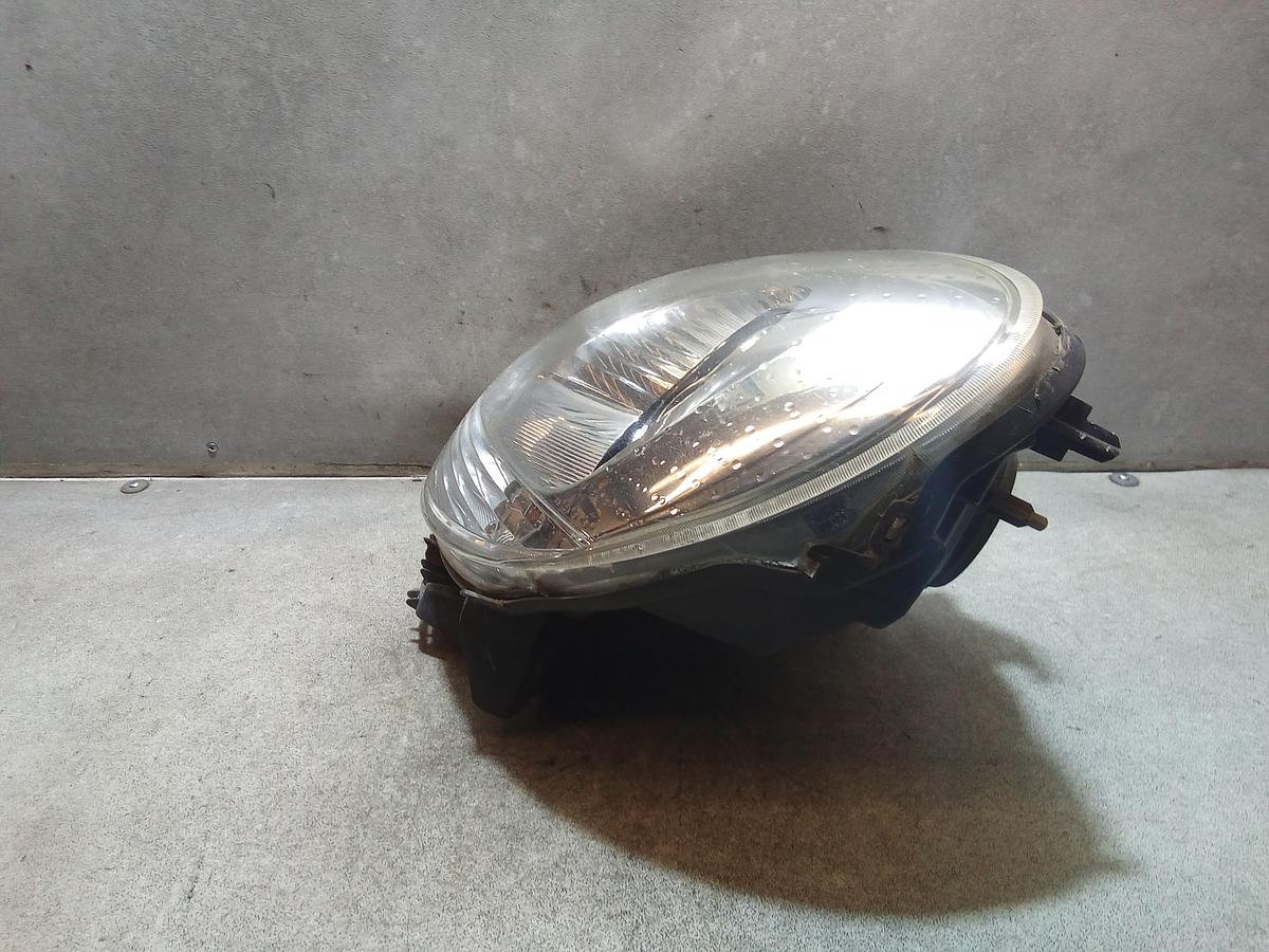 Nissan Kubistar Scheinwerfer vorn links Halogen Lampe 8200236590 BJ03-09