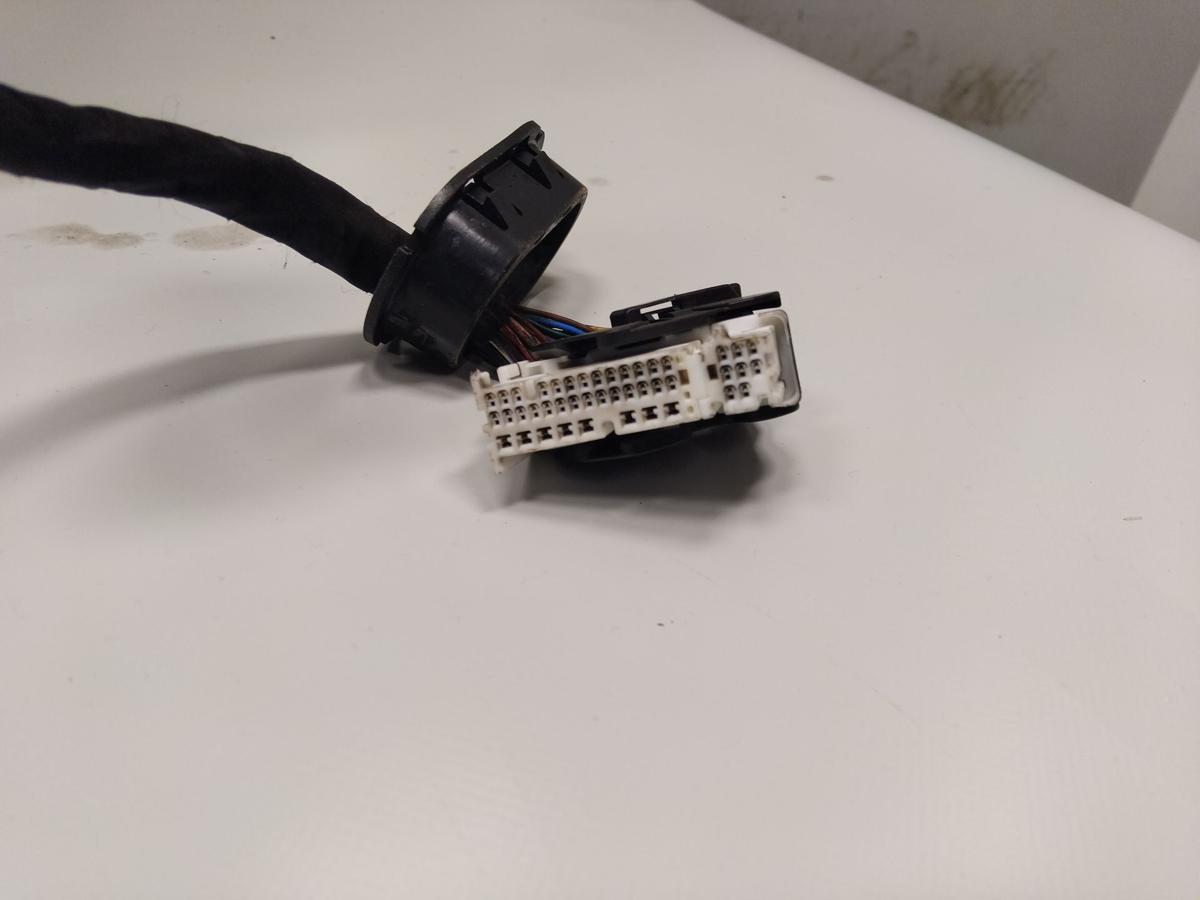 Tesla Model 3 T&uuml;r vorn rechts Beifahrert&uuml;r graumetallic PMNG steelgrey Bj.2021