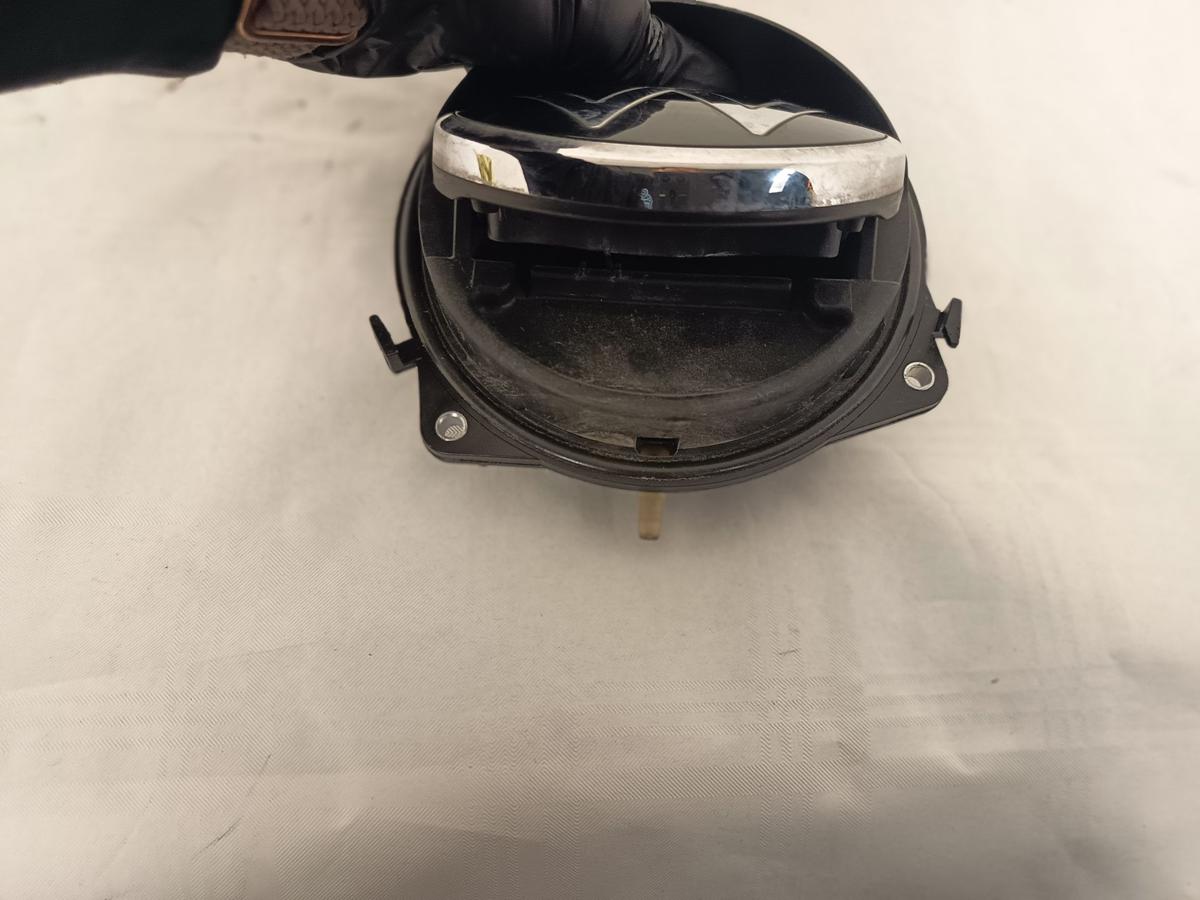 VW Polo VI AW original Taster Öffner Heckklappentaster mit Emblem BJ 2021