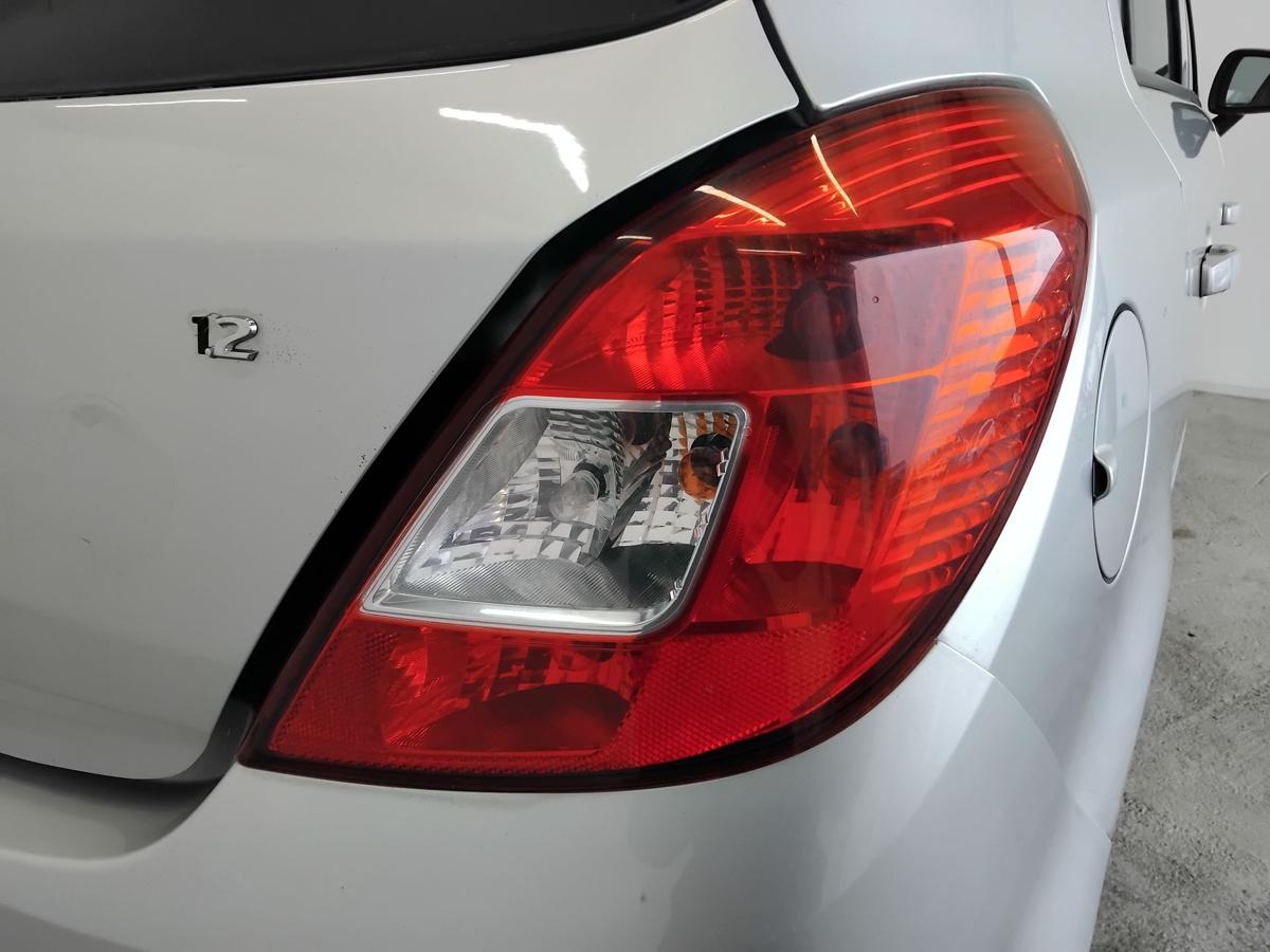 Opel Corsa D original Rückleuchte Heckleuchte rechts 5-Türer BJ2006