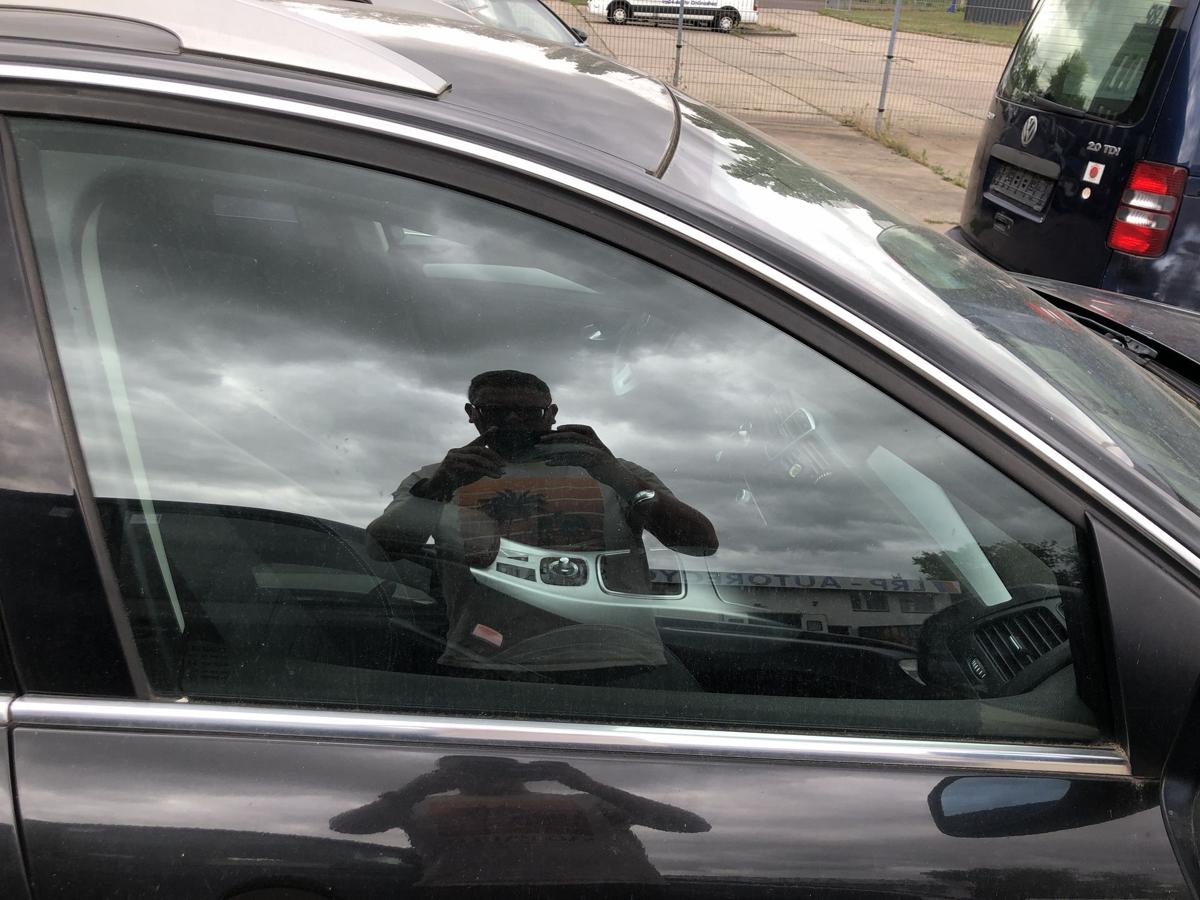 Renault Laguna III 3 T&uuml;rscheibe vorn rechts Beifahrert&uuml;r Scheibe Colorglas