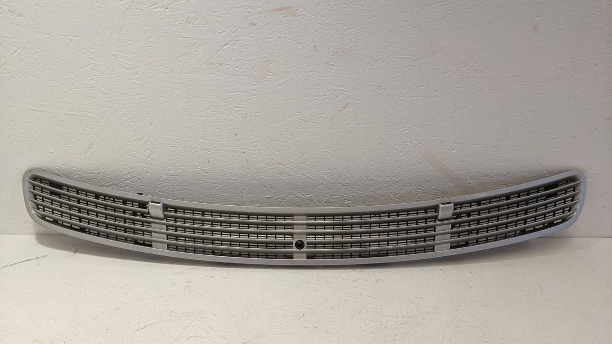 Gitter Blende Abdeckung Motorhaube hinten 744 Brillantsilb Mercedes E Klasse 211