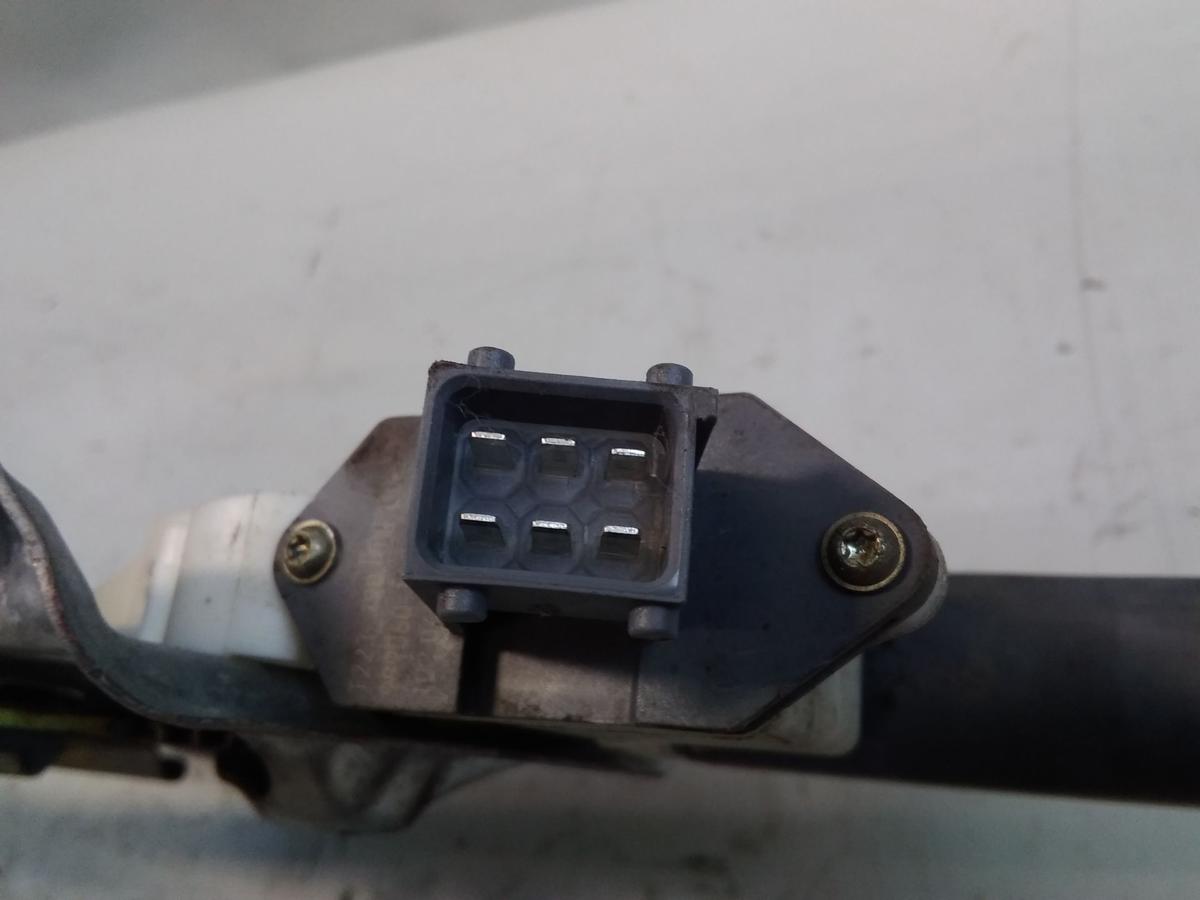 Toyota Avensis T25 original Fensterheber vorn links elektrisch BJ2004 mit Motor