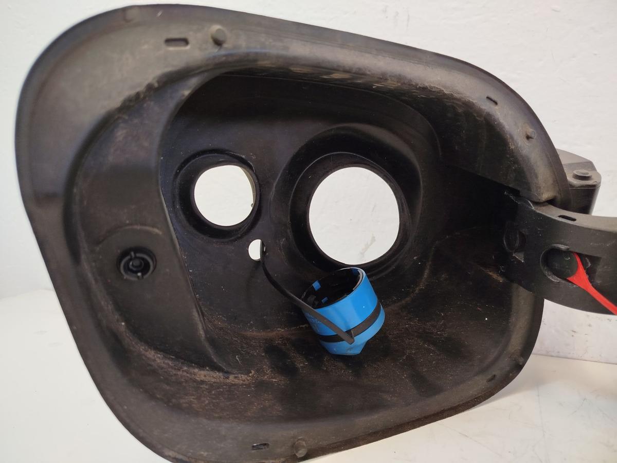 Opel Astra K B16 Caravan Tankklappe Tankdeckel Tankverschluss Z176 Argonsilber