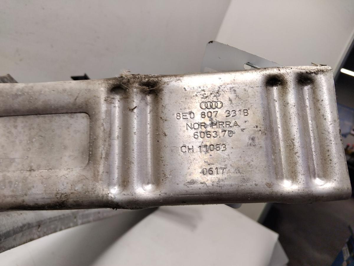 Audi A4 8E B7 Avant original Alutr&auml;ger Verst&auml;rkung Sto&szlig;f&auml;nger hinten Bj.2006