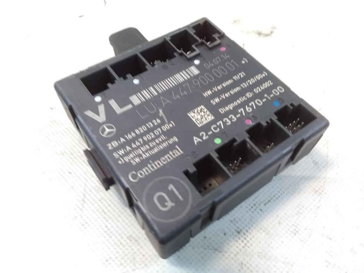 Mercedes Vito 111CDI 447 original T&uuml;rsteuerger&auml;t vorn links A4479000001 Bj.2014