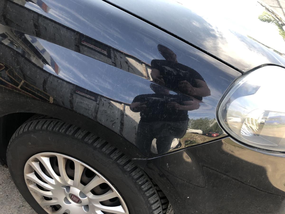 Fiat Punto EVO 199 Kotfl&uuml;gel vorn rechts Beifahrerseite 876 Nero Mille Miglia